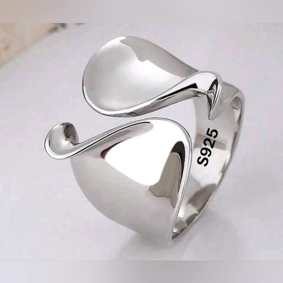 Ring Sz 9 gift Box - Picture 2 of 2